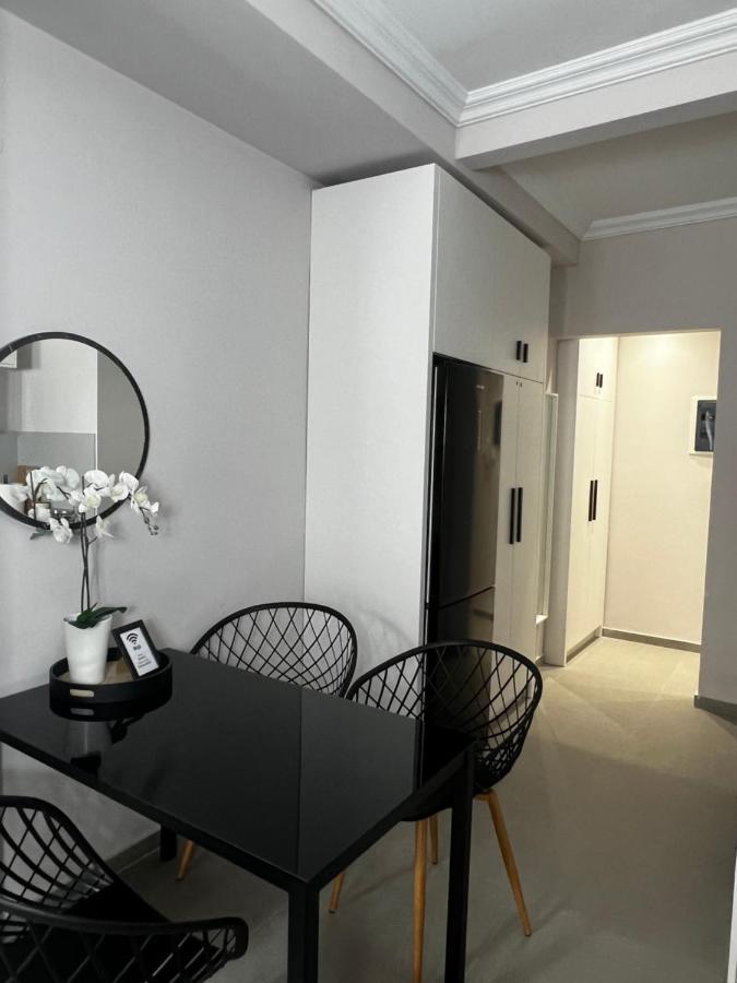 Agia Sofia Noir Apartment Салоніки Екстер'єр фото
